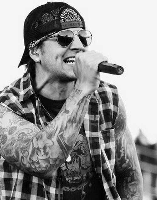 m. shadows avenged sevenfold - mega-depth